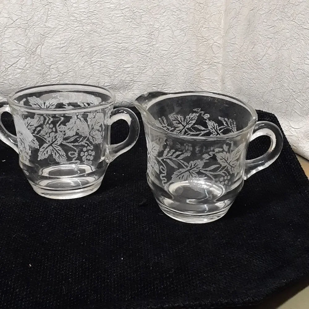Vintage Bartlett Collins Salt & pepper,‎ cream & sugar